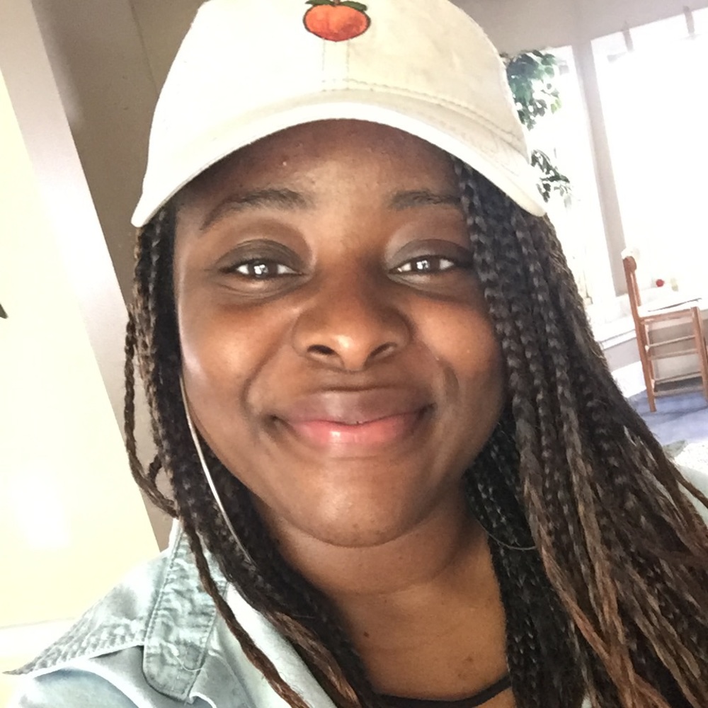 Meet your Posher, Kymari